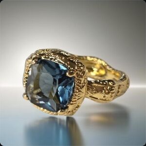 18k Gold Plated Byzantine Sapphire Crystal Ornate Band Ring Size 8